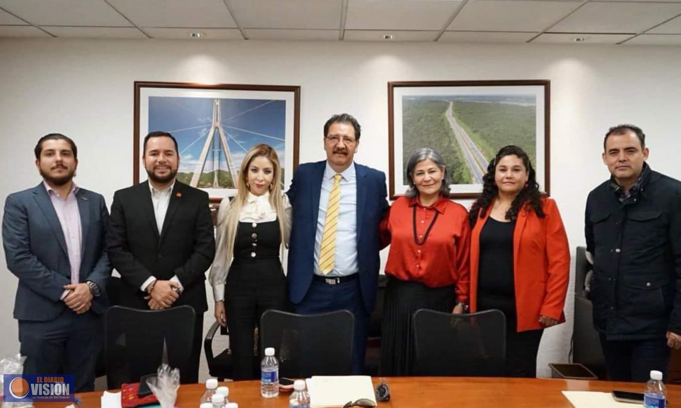 Reginaldo Sandoval se reunió con los diputados locales del PT