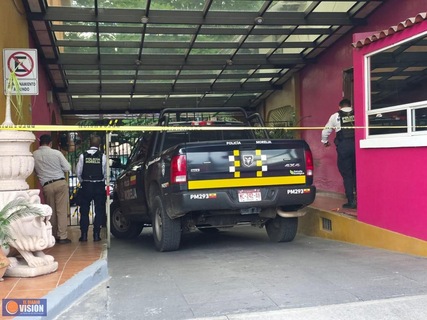 Localizan a dos hermanitos sin vida en un hotel