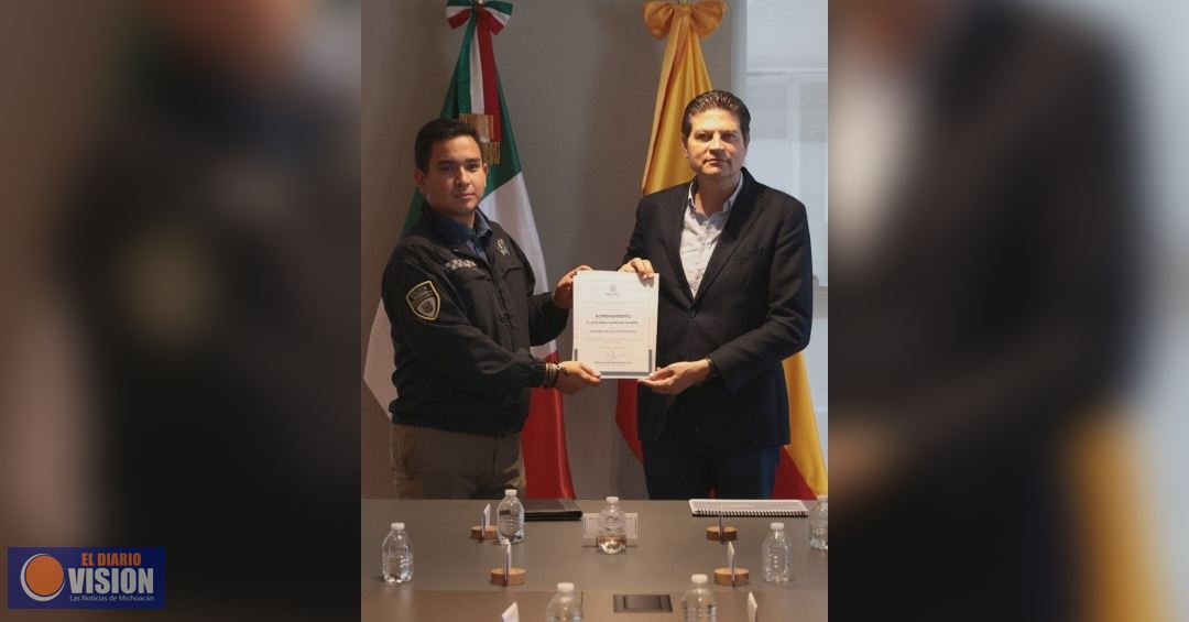 Alfonso Martínez toma protesta a Pablo Alarcón como comisario de la Policía de Morelia