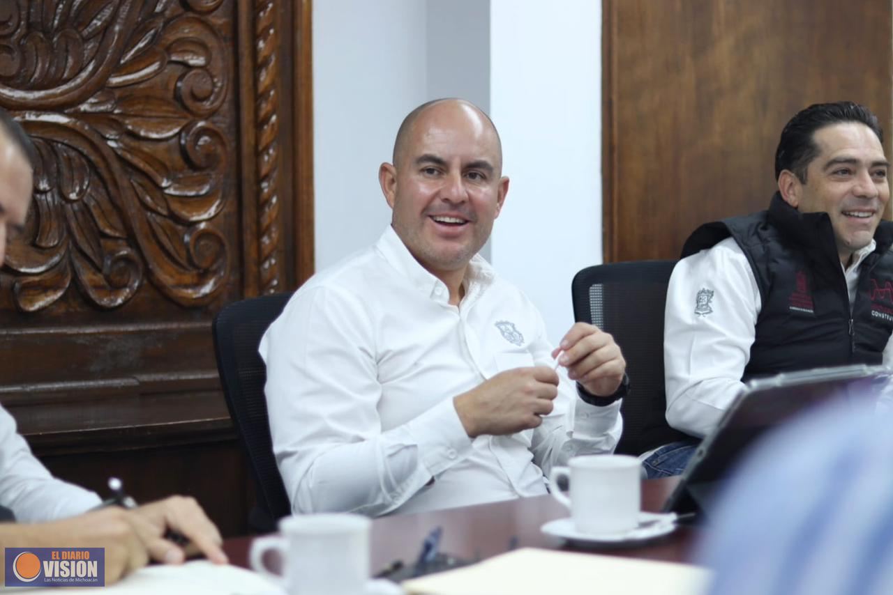 Adolfo Torres y SCOP coordinan acciones para ejecutar obras hidráulicas en Morelia