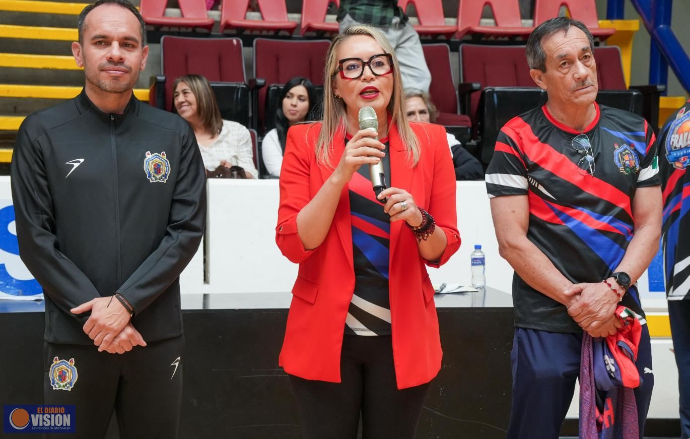 A través del deporte y de la unidad familiar podemos transformar el entorno: Yarabí Ávila
