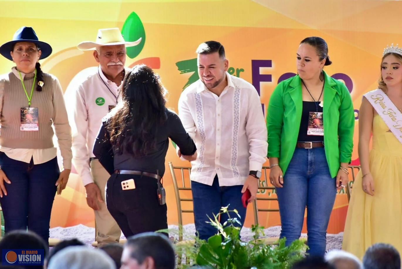 Reconoce Reyes Galindo labor de mujeres del Distrito 22 por una sociedad igualitaria