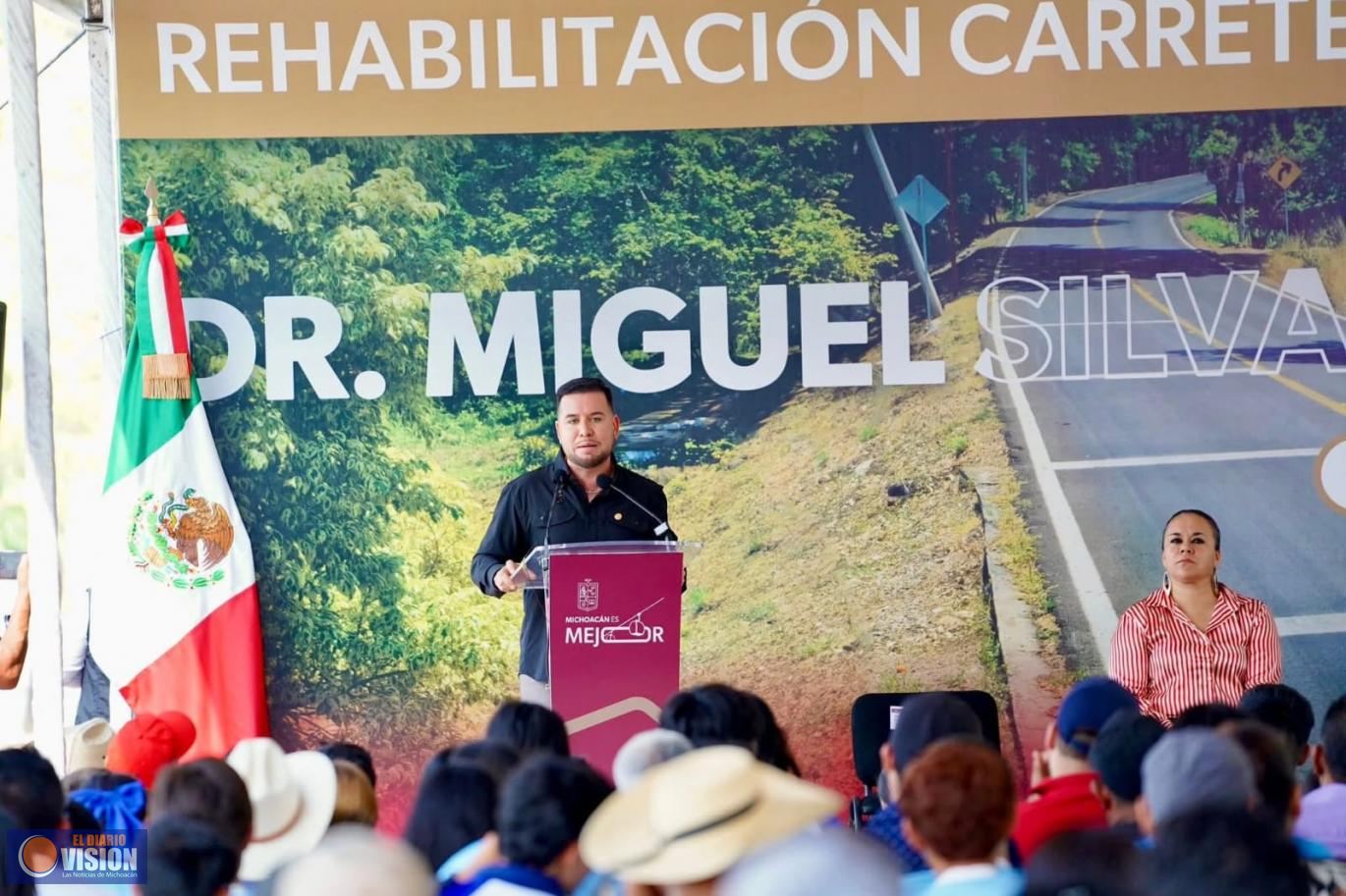 Reconoce Reyes Galindo gestiones de Bedolla y alcaldesas para llevar obra al Distrito 22