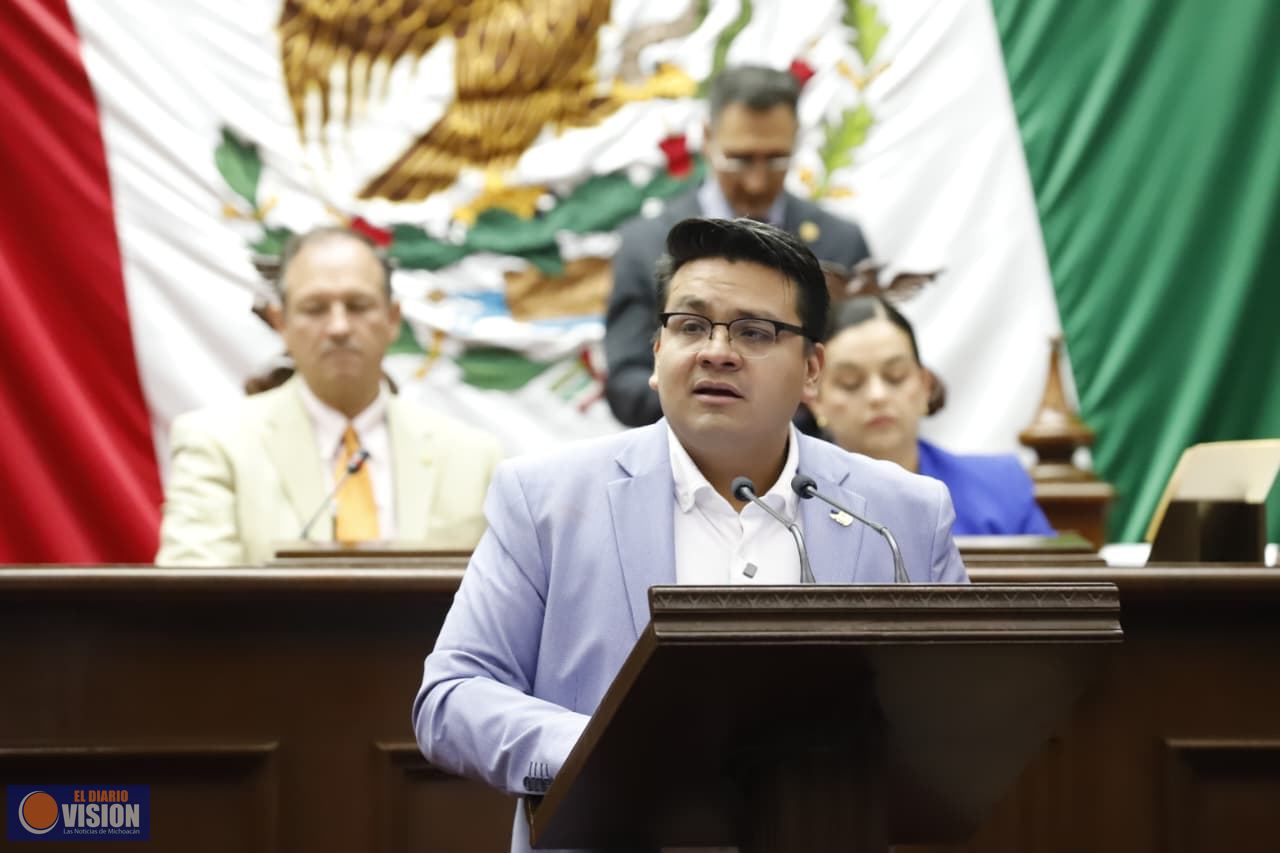 Toño Carreño destaca compromiso de la Comisión de Asuntos Electorales con la democracia