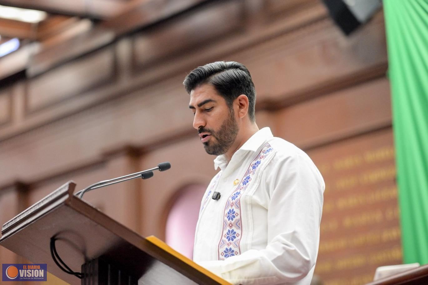 Poncho Chávez propone garantizar alternancia de género en candidaturas a la gubernatura 