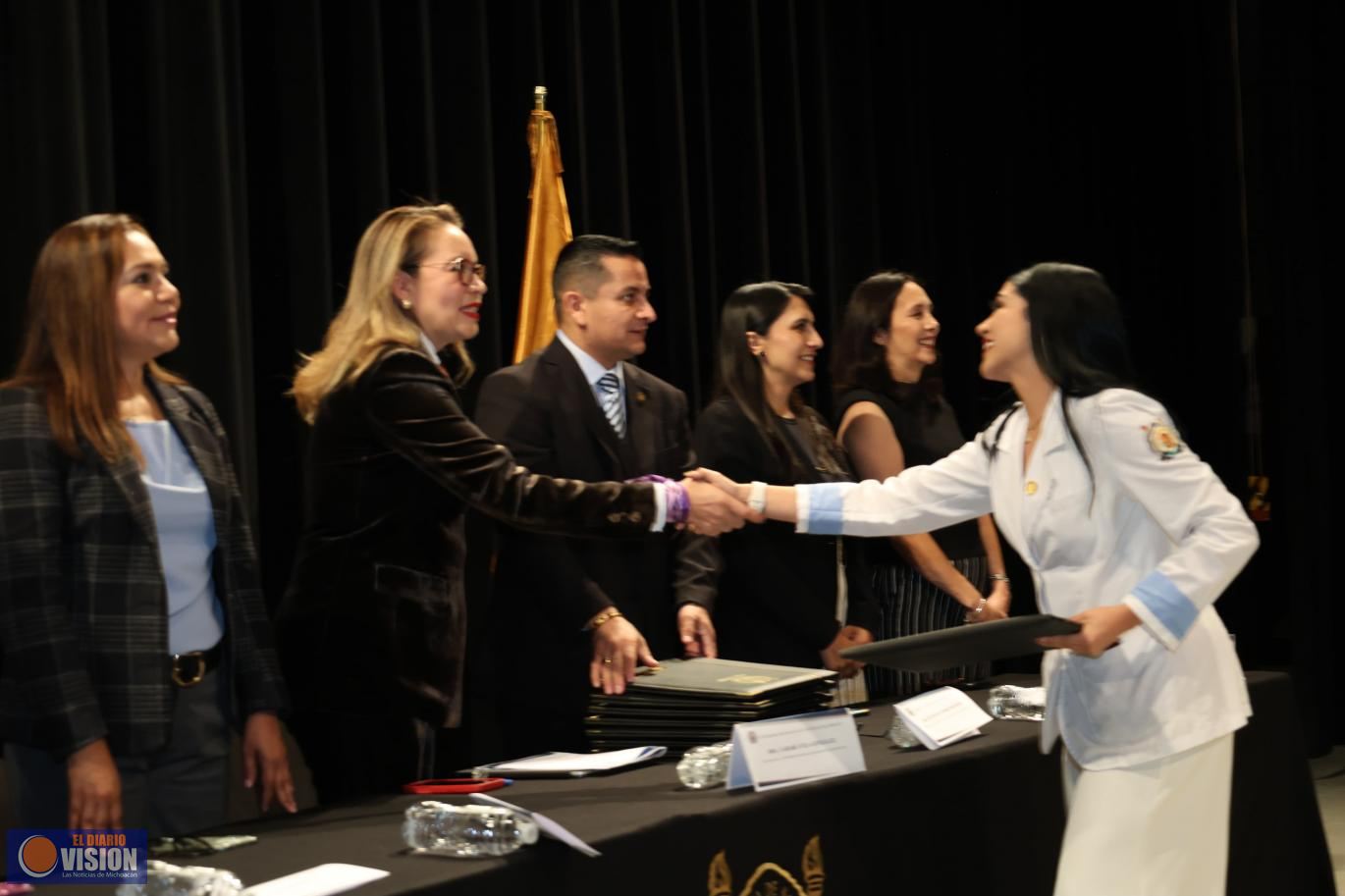 A defender con dignidad el nombre de la UMSNH, convoca Yarabí a egresadas y egresados de Nutrición 