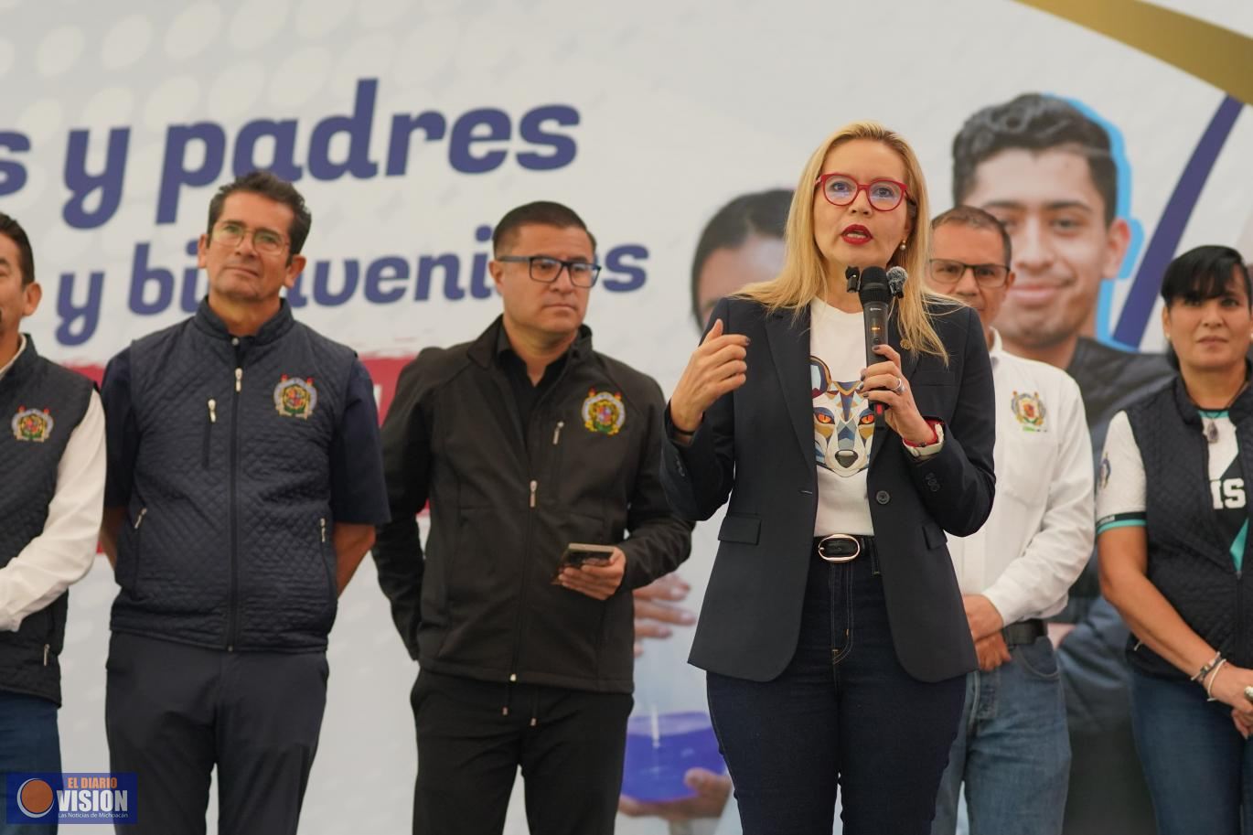 Con educación, gana México y gana Michoacán: Yarabí Ávila