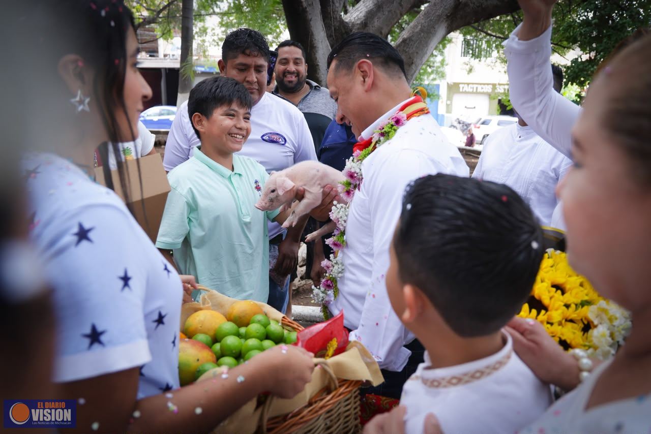 Apatzingán, un municipio de gente trabajadora y comprometida con la 4T: Torres Piña 