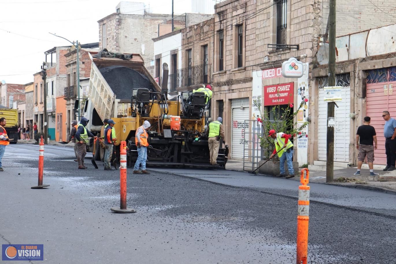 Más vialidades renovadas con el programa de reencarpetamiento del Gobierno de Morelia