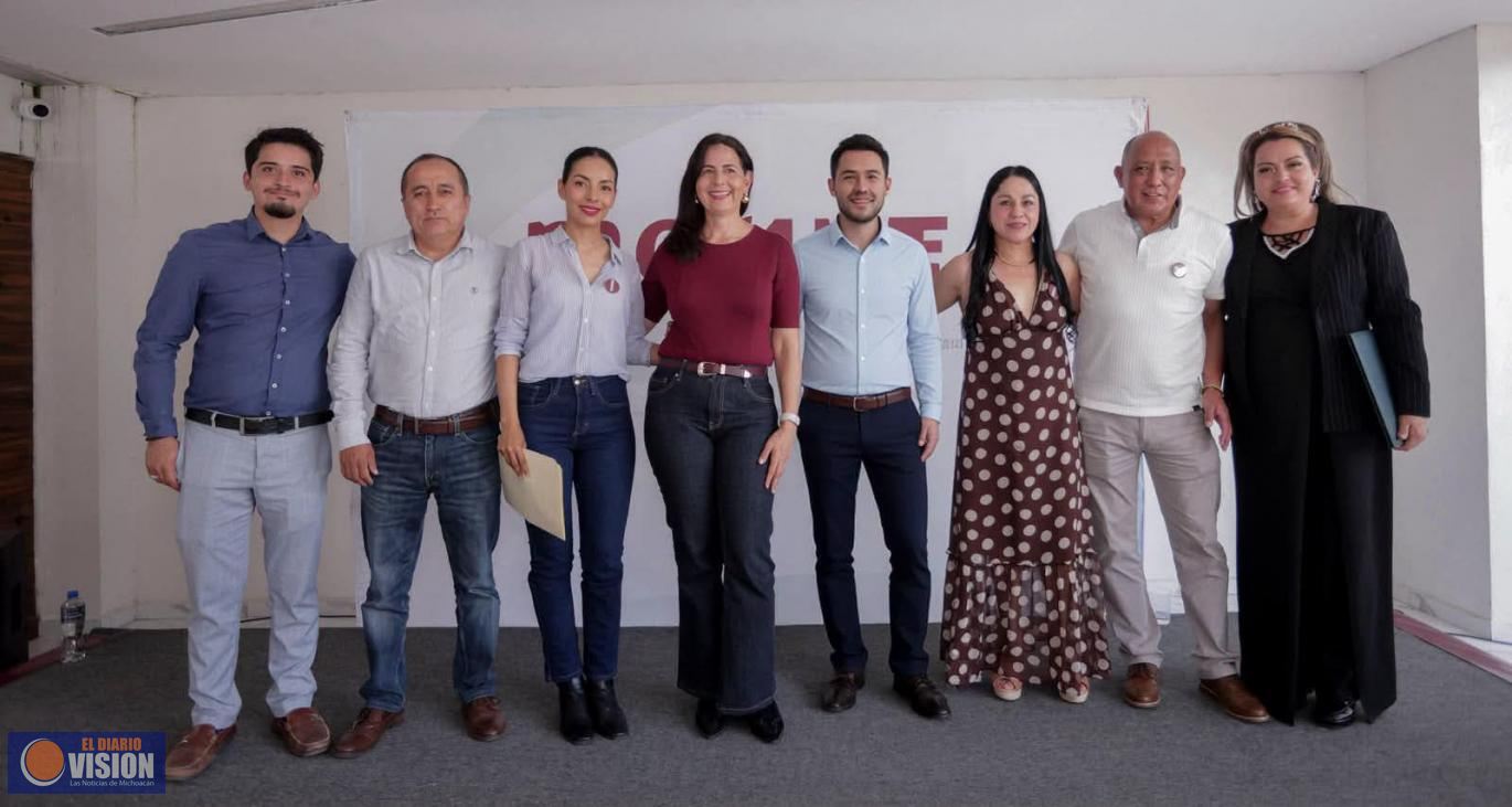 Sector juvenil, clave para defender la soberanía: Gaby Molina
