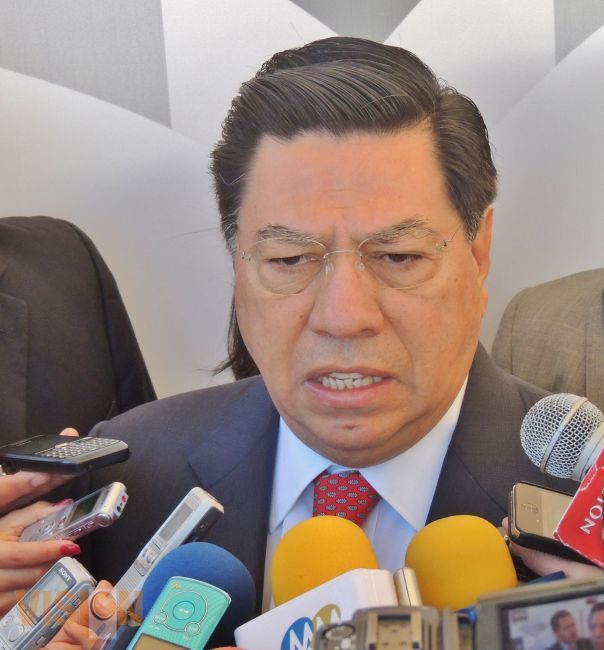 Aún no retorna a sus labores el Gobernador Fausto Vallejo: Jesús Reyna. 