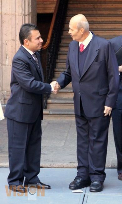 Celebra Fidel Calderón Torreblanca reincorporación de  Fausto Vallejo a sus actividades oficiales
