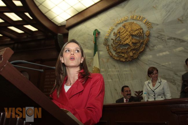 Ley de Adopción no intenta incrementar número de adopciones imprudentes: Daniela de los Santos 