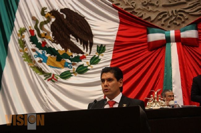 Pasar deuda a la Banca, se podrá pagar a proveedores: Ernesto Núñez