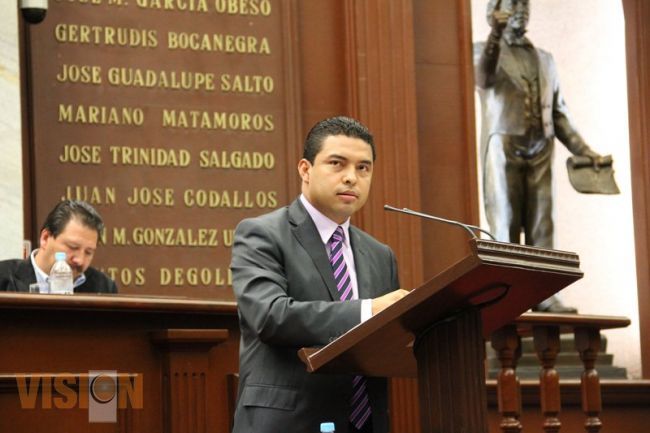 Presenta Olivio López iniciativa para  Personas con Discapacidad