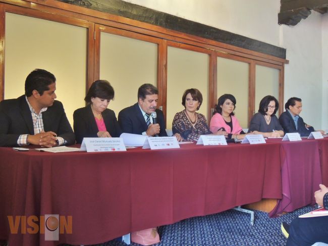 Partidos políticos, principales opositores de que mujeres logren cargos políticos: Patricia Mercado