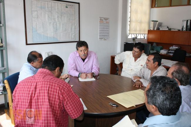 Logra el Diputado Sarbelio A. Molina Vélez  construcción de carretera
