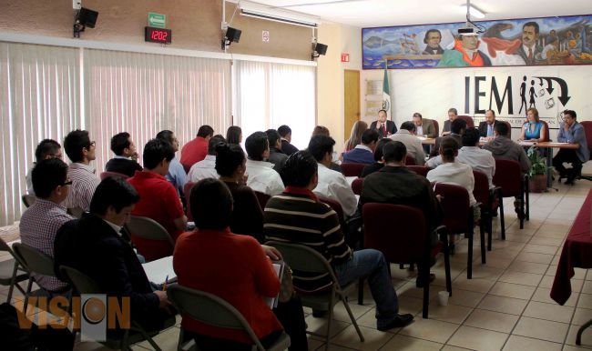 Capacita IEM a Partidos Políticos sobre Nuevo Reglamento de Fiscalización