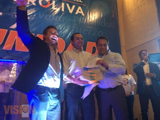 Ernesto Cordero en contacto con panistas de Michoacán