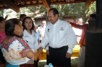 Inaugura el Gobernador Godoy centro Icatur en Patzcuaro