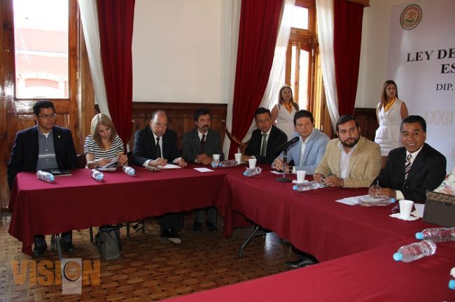 Realiza Eleazar Aparicio Foro Taller Ley de  Atención a Víctimas del Estado
