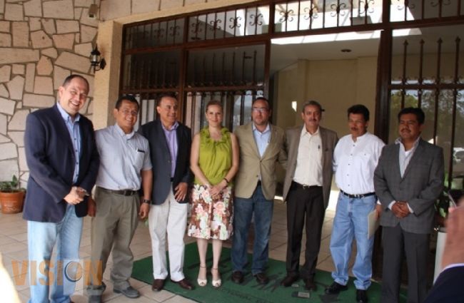 Recibe IEM visita de la Dirigencia Estatal del PRD.