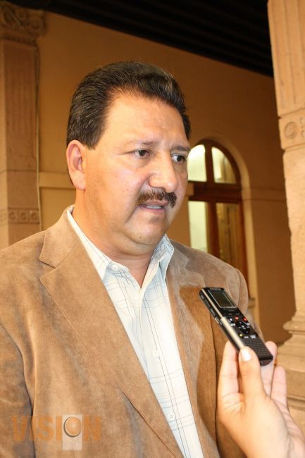 Que Jara haga valer la Constitución: Reginaldo Sandoval Flores.