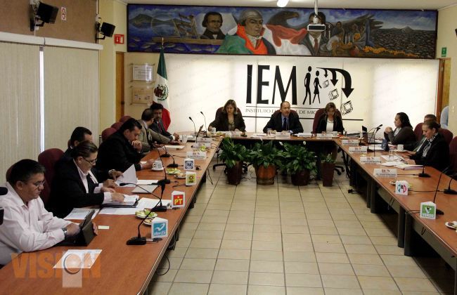 Resuelve el IEM quejas y sanciones.