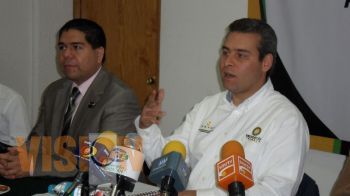 El Icatmi suscribe Convenio simuladores de negocios