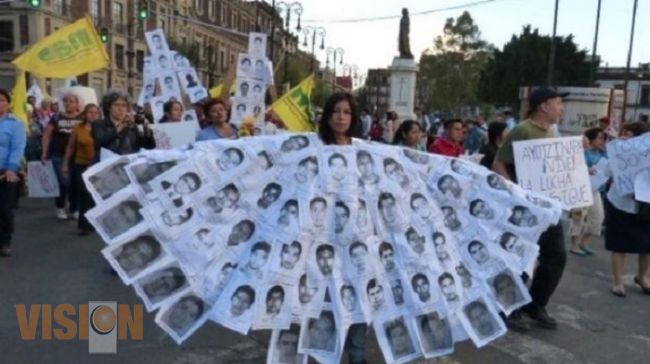 Si Peña Nieto es congruente debe cesar a Murillo Karam 