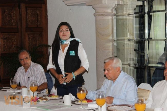 Araceli Moraila asistió a reunión con Ejecutivos de Ventas y Mercadotecnia