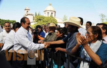 Michoacán ejemplo nacional en educación: LGR