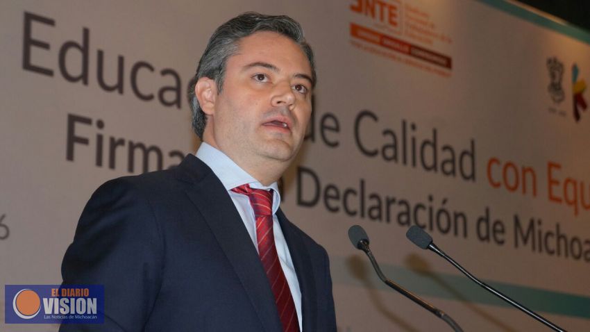 Reta CNTE a Aurelio Nuño a despedir a profesores 