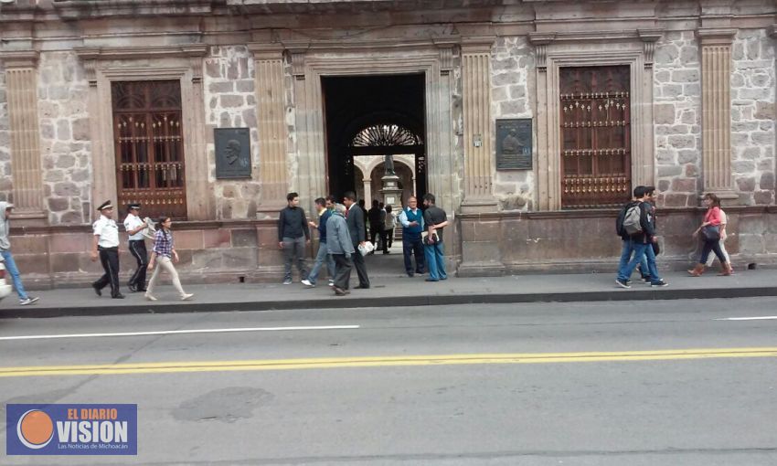 Reanudan clases en la Universidad Michoacana.