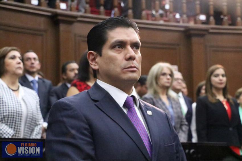 Ernesto Núñez a disposición de los ganaderos de Morelia 