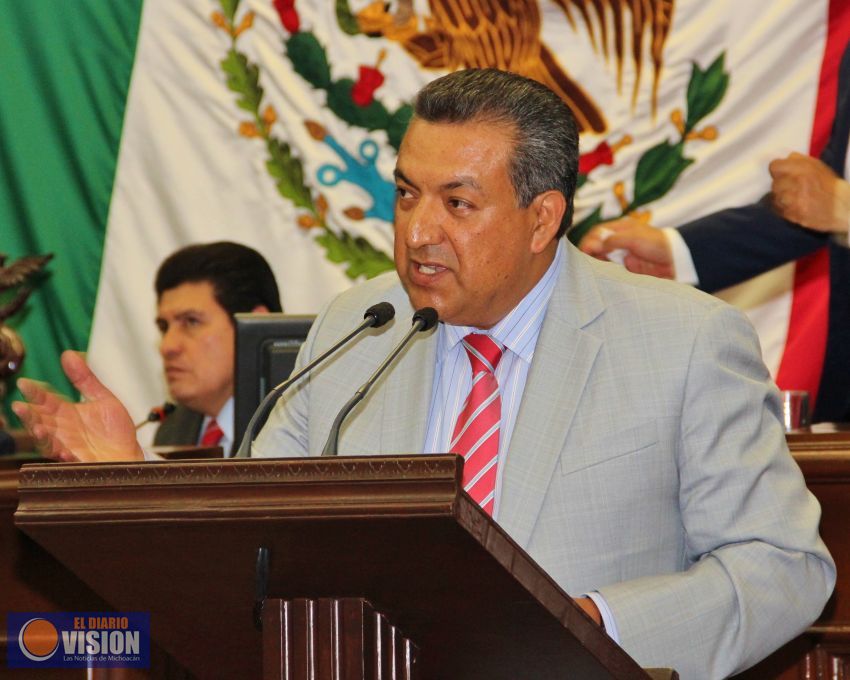 Llama Wilfrido Lázaro Medina a una cruzada estatal por la cultura vial