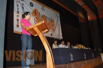 Inaceptable que los jóvenes no estudien: Iris Vianey Mendoza 