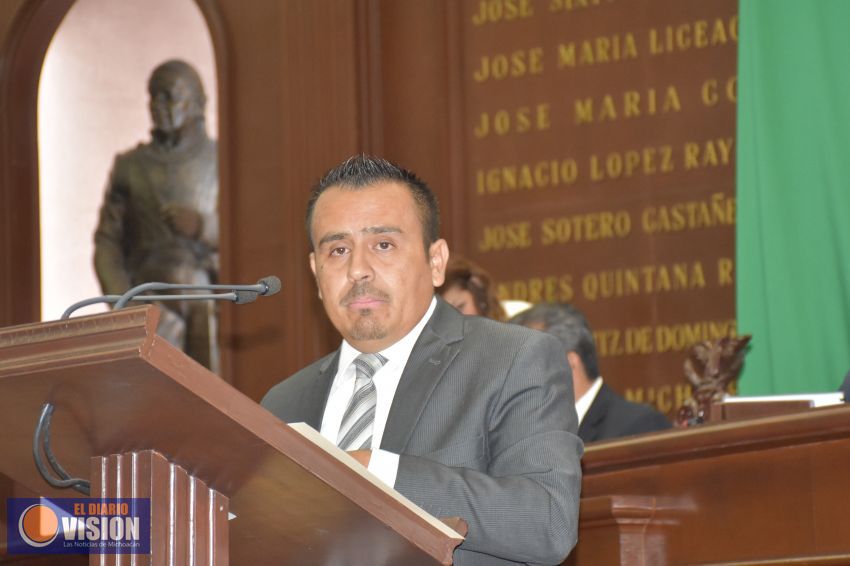 Sanción hasta de un mes de salario a diputados faltistas: Enrique Zepeda