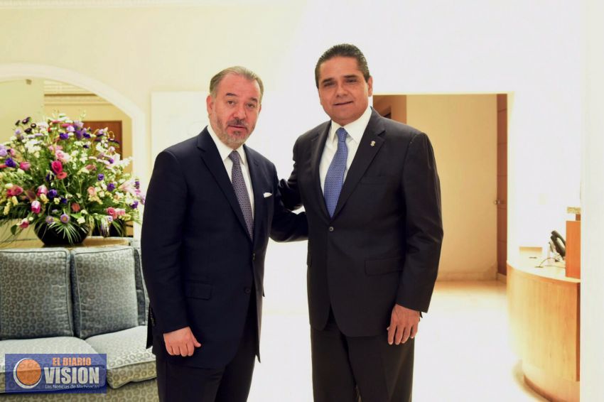 Revisa Silvano Aureoles avances en procuración de justicia con titular de PGR