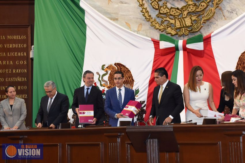 Reconoce Jeovana Alcántar trabajo de Silvano para sacar a Michoacán adelante