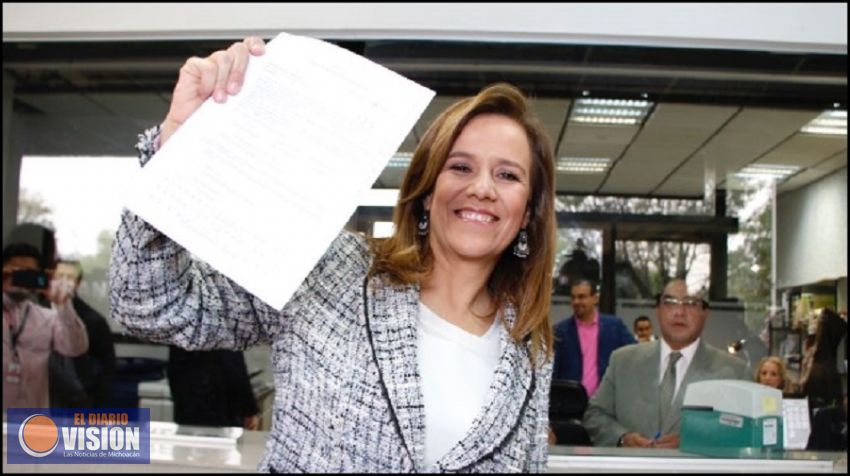 Margarita Zavala se registra ante el INE