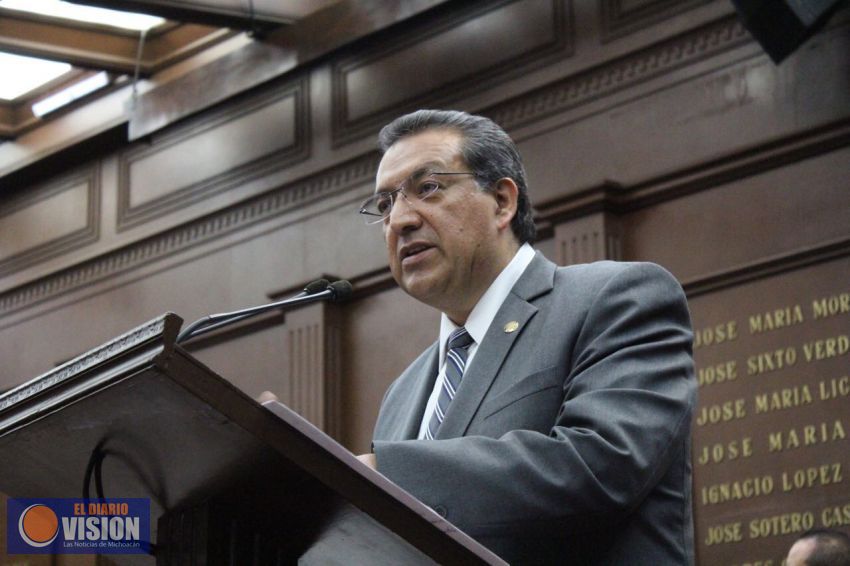 Propone Wilfrido Lázaro acceso a internet en espacios públicos e instituciones para michoacanos