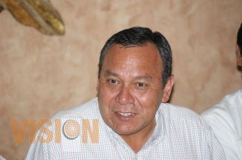 Silvano Aureoles se perfila como el ganador de la elección interna: Jesús Zambrano