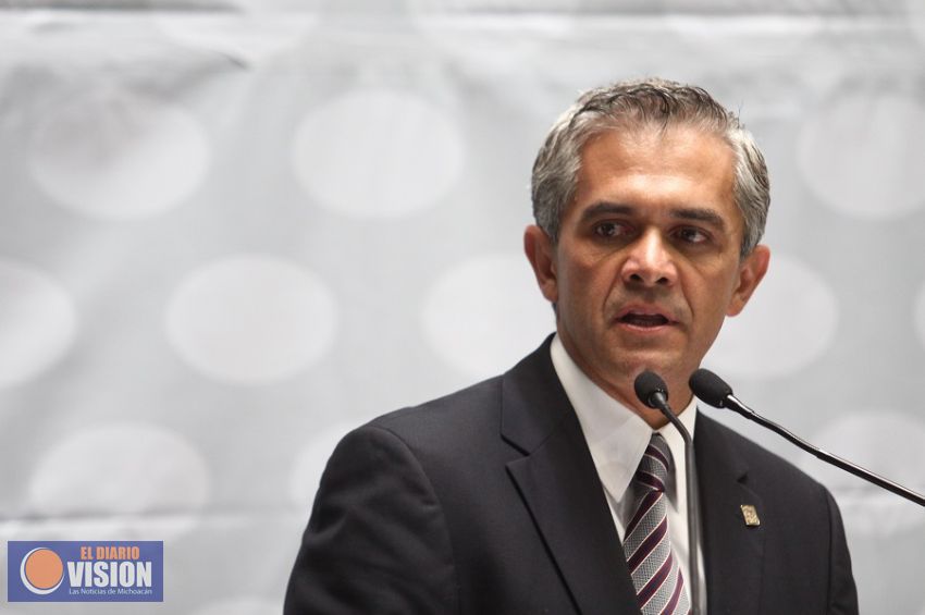 Si no se concreta el Frente, yo estoy puesto con el PRD: Mancera