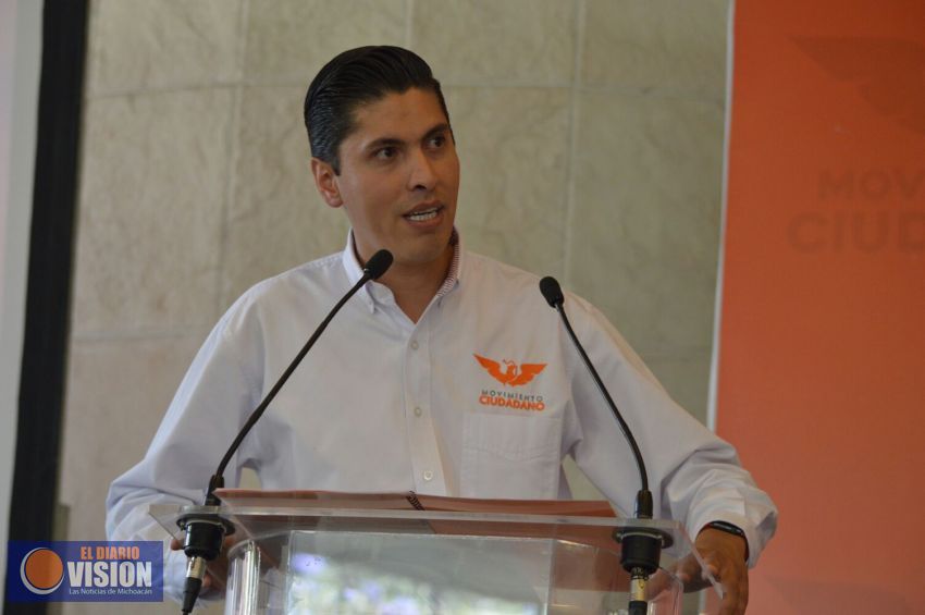 Alfonso Martínez obliga a los trabajadores del ayuntamiento para asistir a su registro: MC