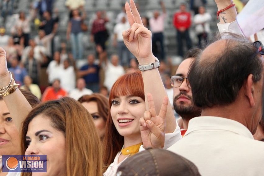 En la campaña electoral se deben confrontar los proyectos, no las personas: Estephany Santiago