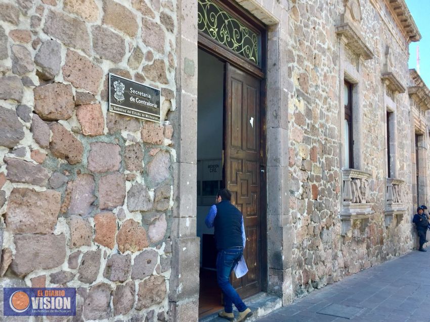 Llama Silvia Estrada a mantener la vía del diálogo y respeto muto entre gobierno y sus trabajadores