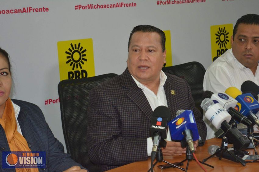 PRD desconoce firmas; García Avilés sigue representando al Frente