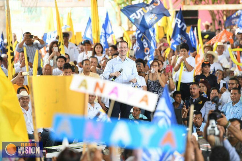 López Obrador es una amenaza para la inversión y el empleo, advierte Ricardo Anaya en San Luis 