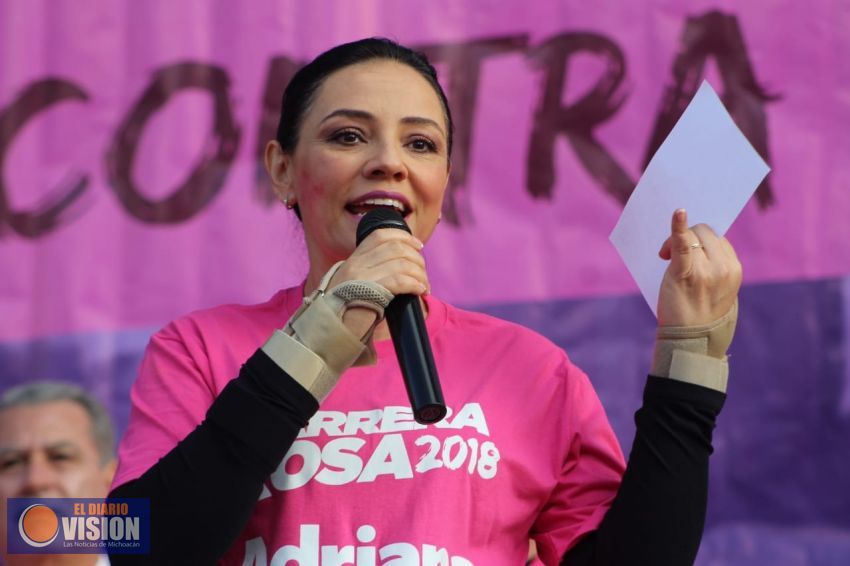 Más de 2 mil personas se sumaron a la lucha contra el cáncer de mama